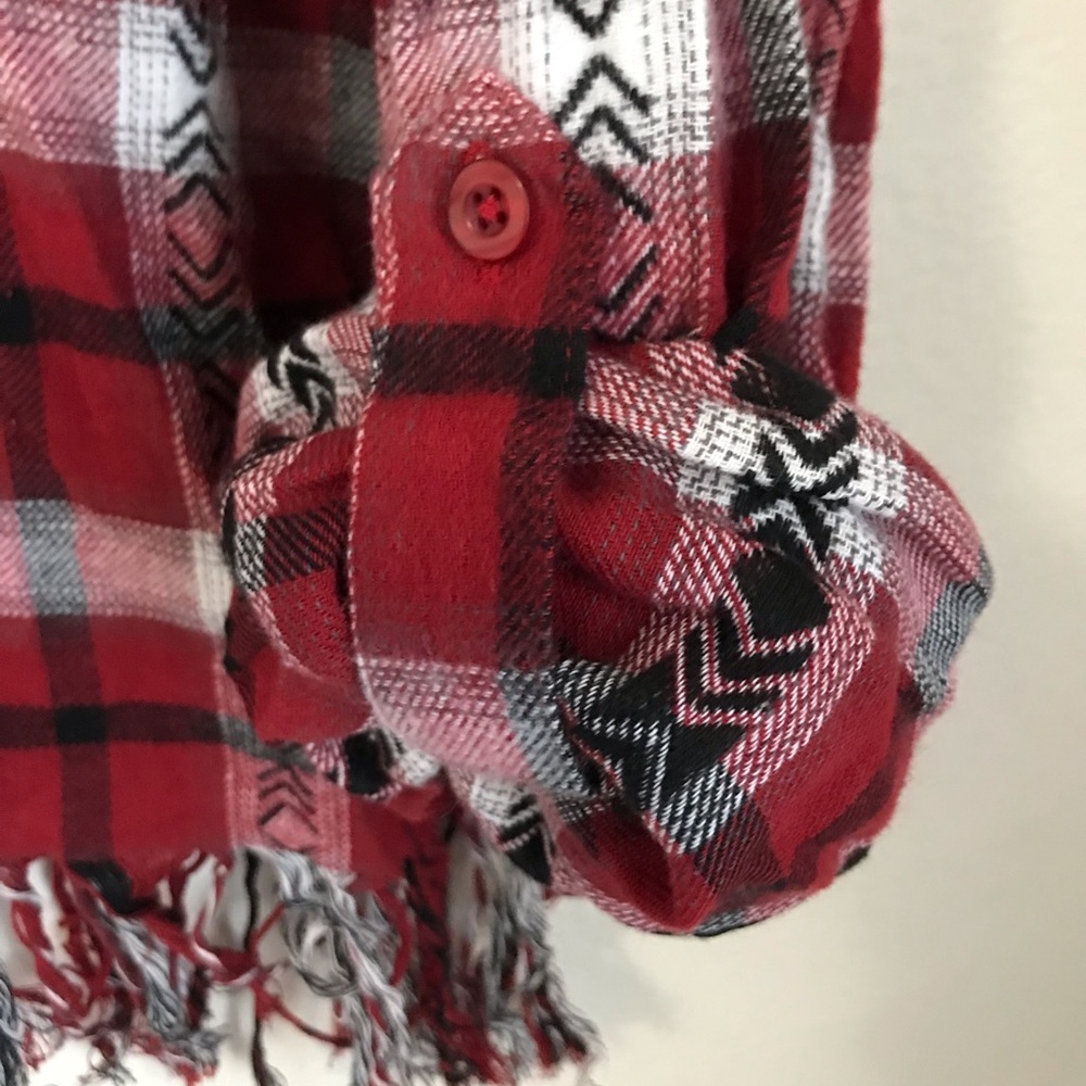 NWT Olive+Oak Women’s Boho Flannel & Plaid Fringe Button Down Cotton Top - Picture 10 of 15